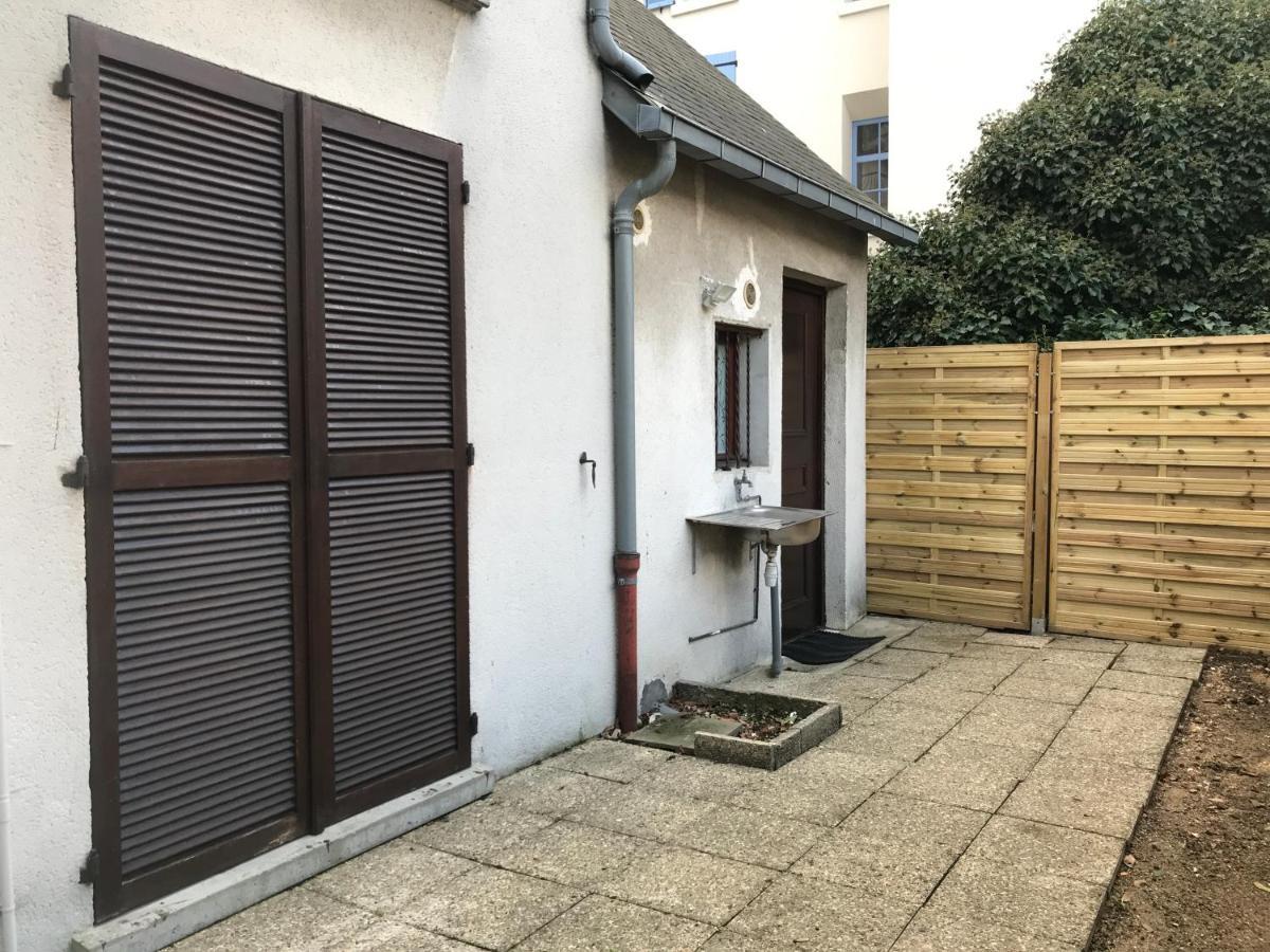Maison De Longde-Appartement Avec 2 Chambres Villejuif Exterior foto